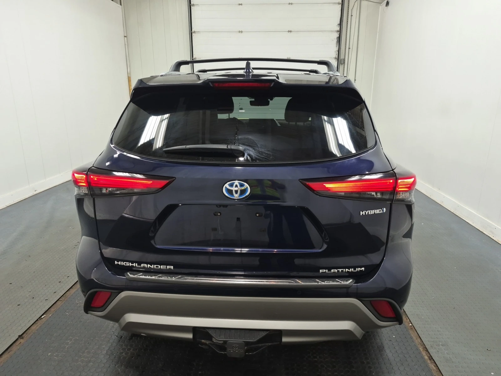 Toyota Highlander Hybrid Limited* AWD* PANO* 360* ОБДУХВАНЕ* 6+ 1, снимка 6 - Автомобили и джипове - 55012669