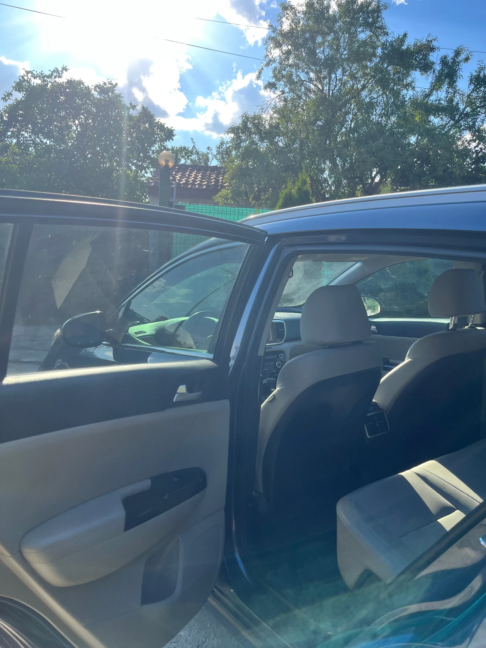 Kia Sportage, снимка 7 - Автомобили и джипове - 55081856