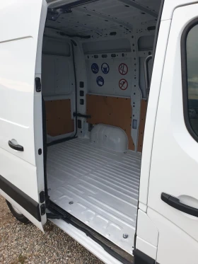 Renault Master, снимка 12