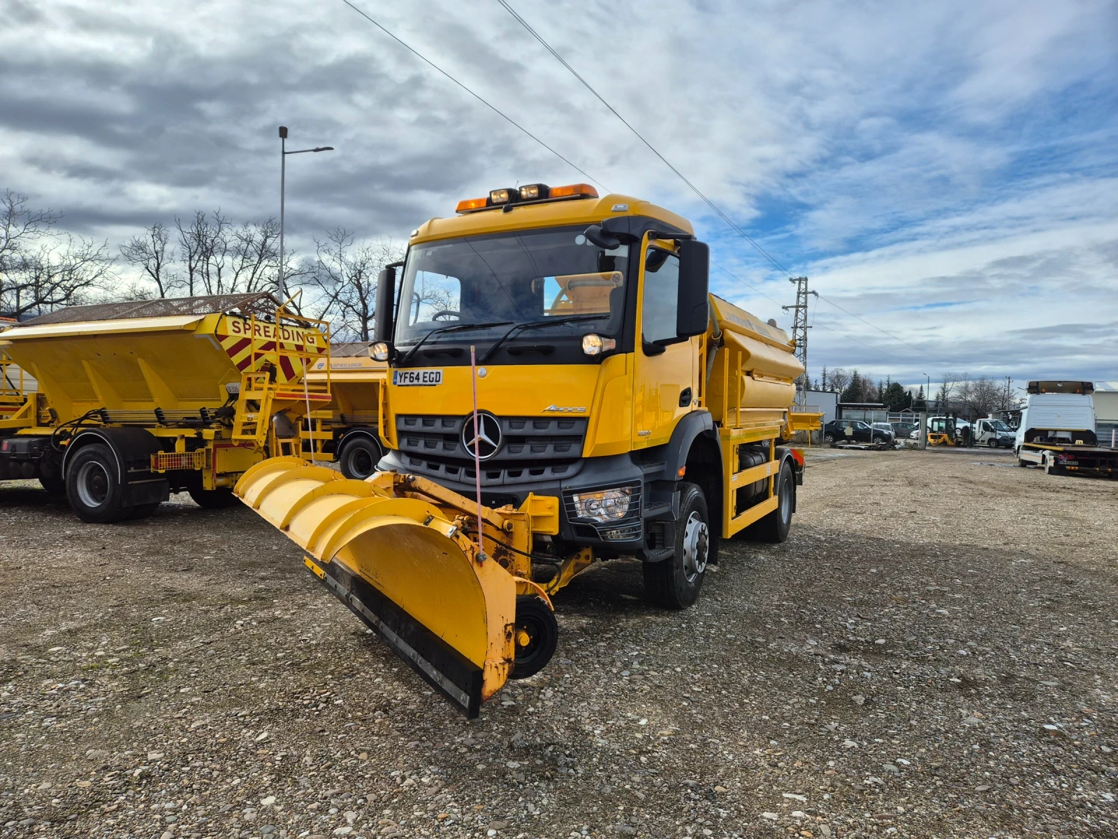 Mercedes-Benz Arocs 4x4, снимка 1