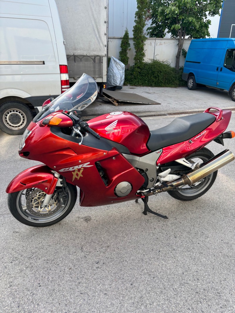 Honda Cbr 1100XX, снимка 3 - Мотоциклети и мототехника - 46010104