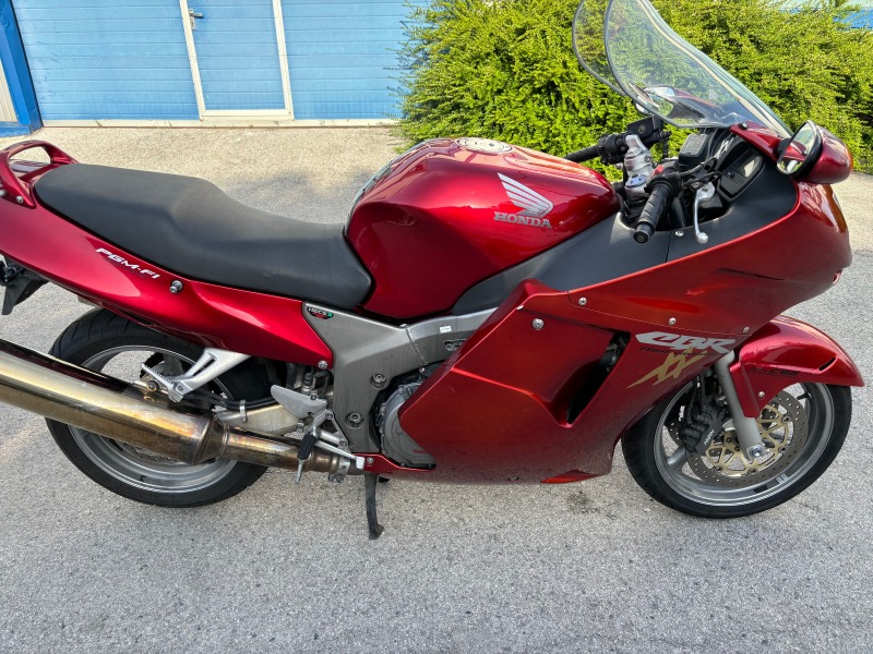 Honda Cbr 1100XX, снимка 6 - Мотоциклети и мототехника - 46010104
