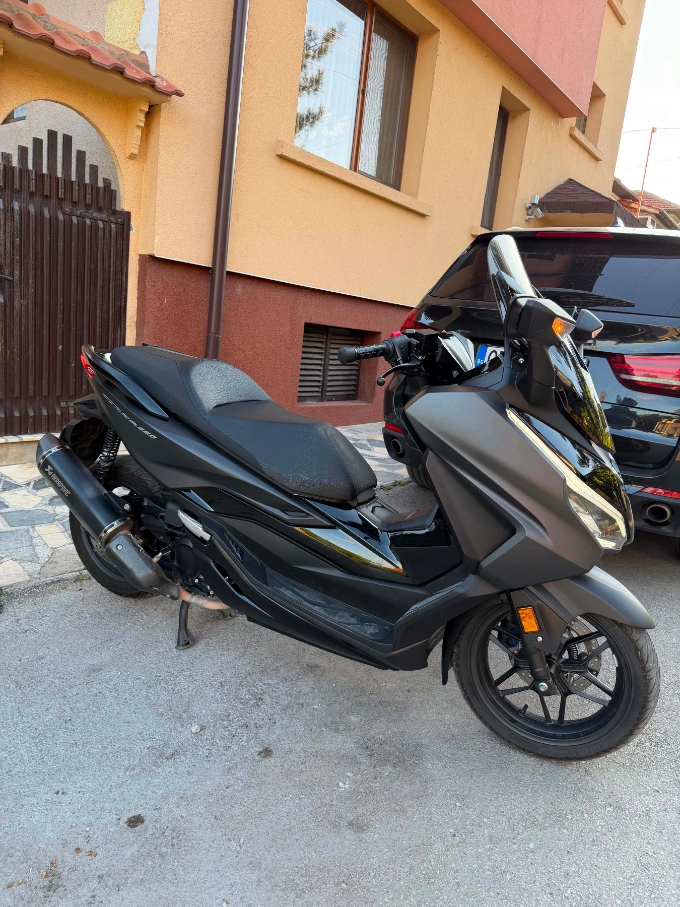 Honda Forza 350i Akrapovic, снимка 2 - Мотоциклети и мототехника - 55450028