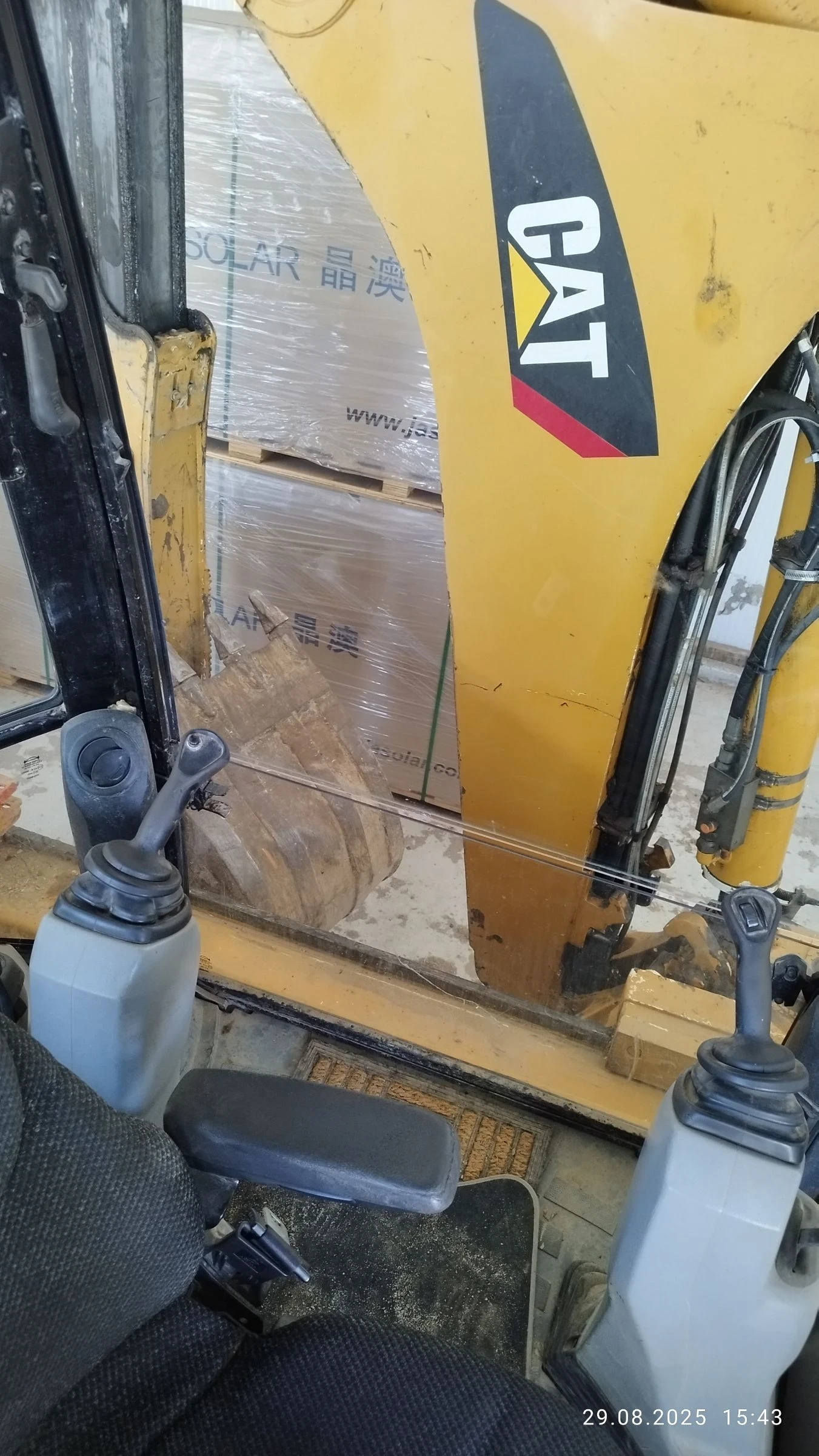 Багер Caterpillar 432E - изображение 5