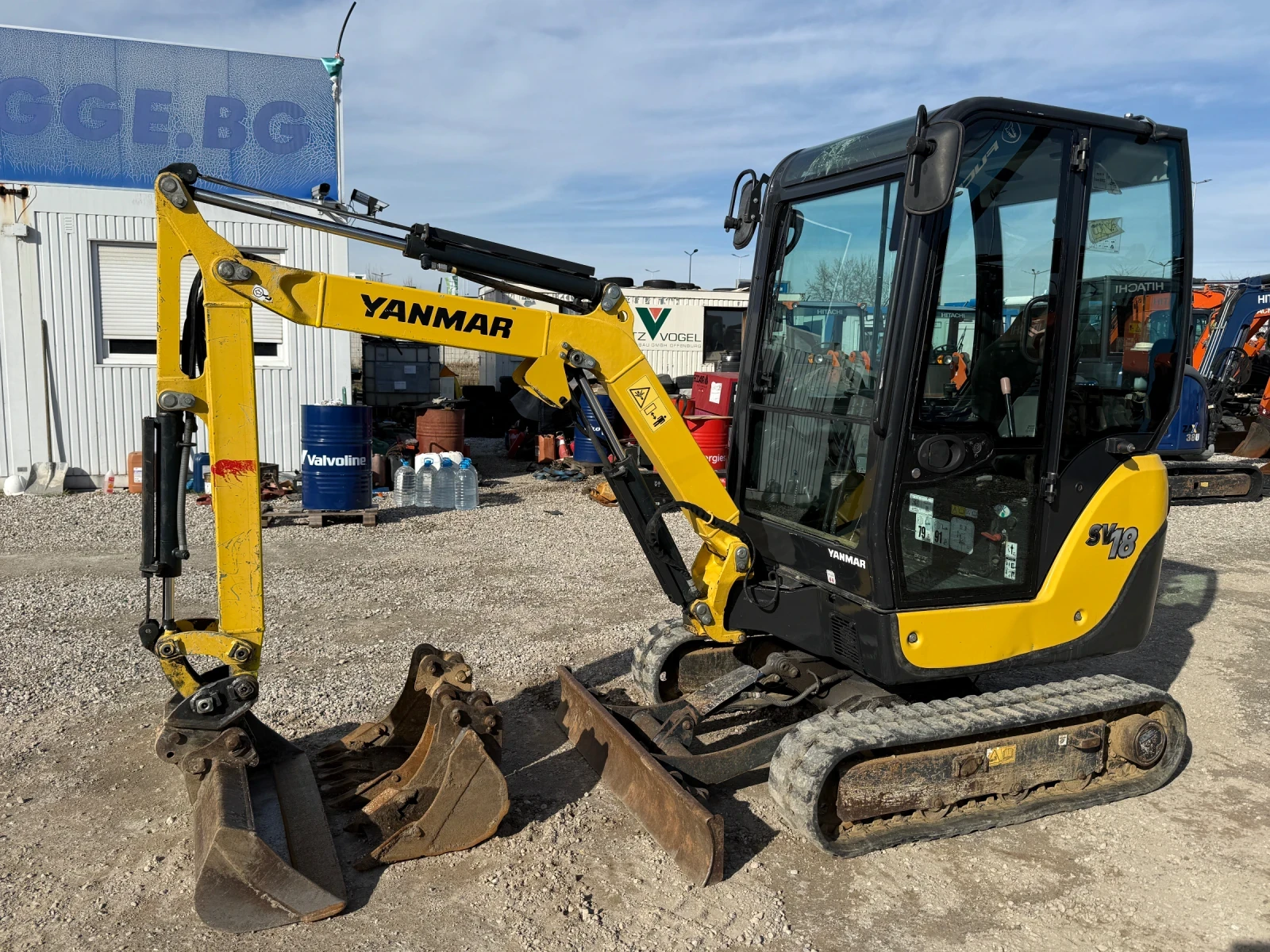 ����� Yanmar SV18 - 3 ���� | Mobile.bg � ����������� 15