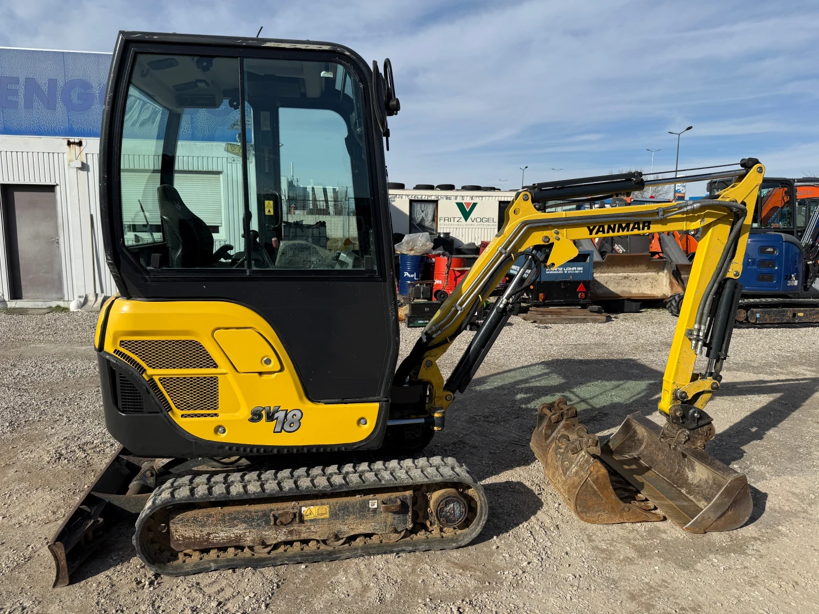 ����� Yanmar SV18 - 3 ���� | Mobile.bg � ����������� 7
