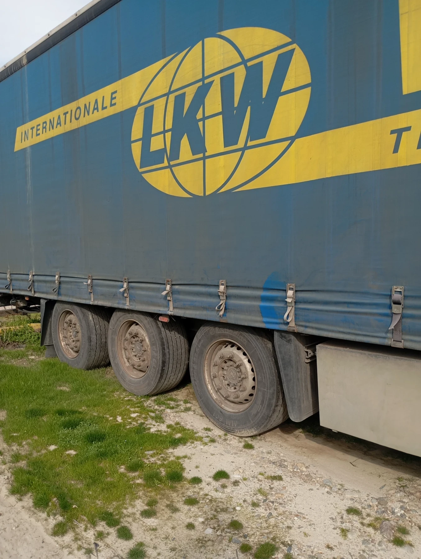 Полуремарке Schmitz Варио, снимка 3 - Ремаркета - 54352368