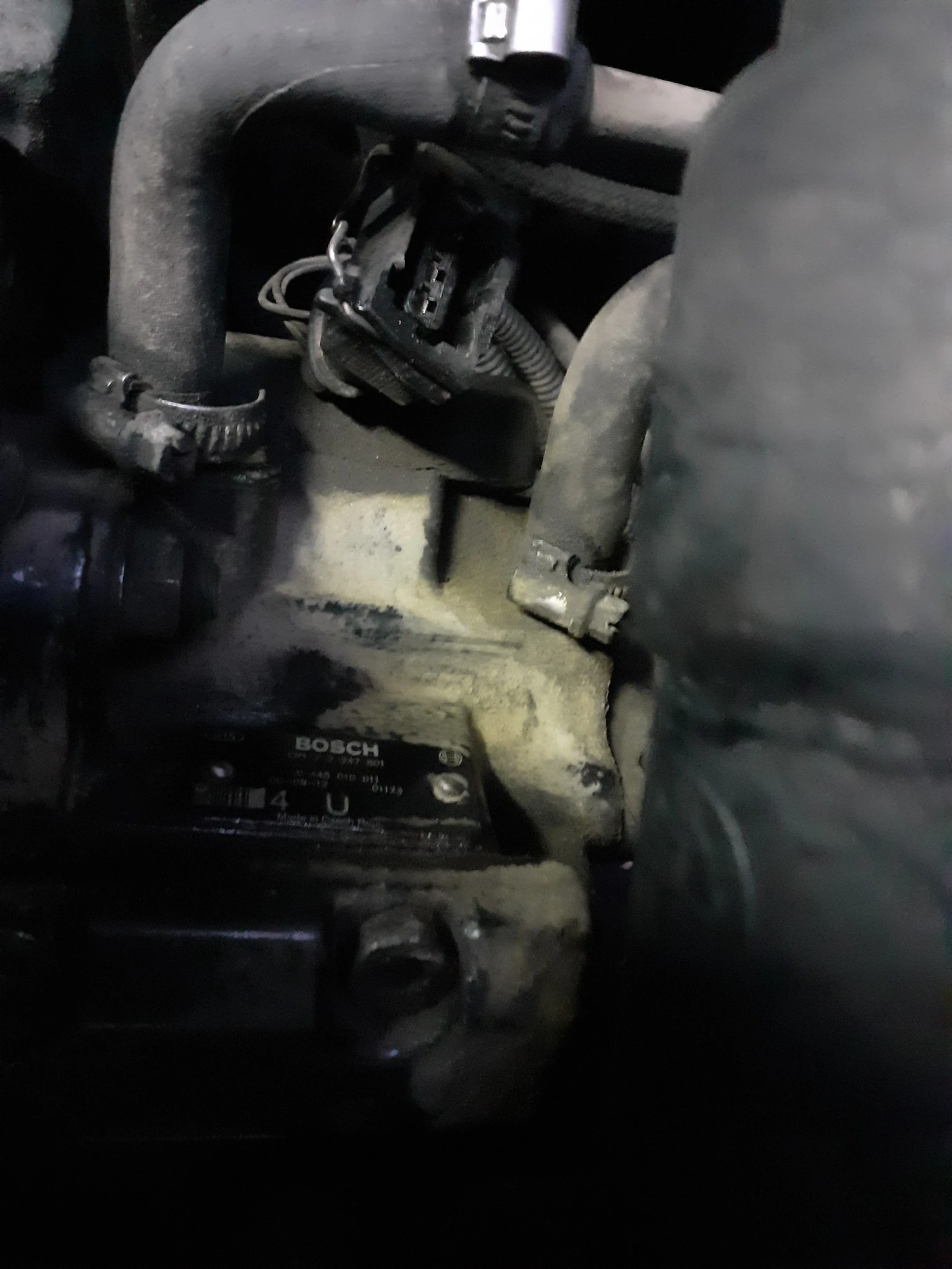      2003. 2.0TD4    .  | Mobile.bg   12