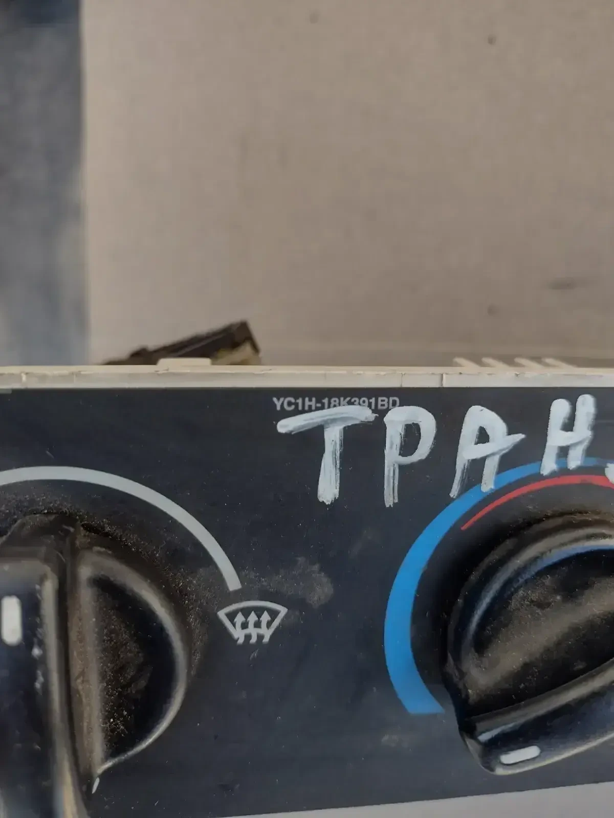 YC1H-18K391-BD  ���������� ����� Ford Transit  YC1H-18D451A | Mobile.bg � ����������� 4