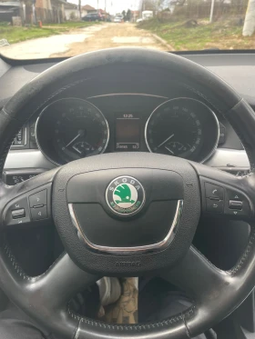 Skoda Superb 2.0 TDI 140, снимка 10