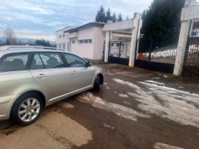 Toyota Avensis 2.2d4d, снимка 2