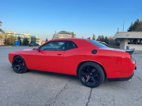     Dodge Challenger SRT 392 6.4 Hemi