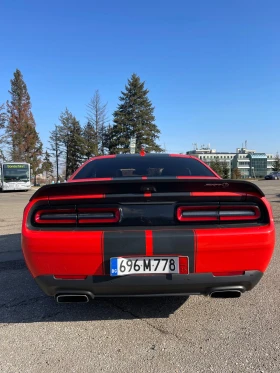 Dodge Challenger SRT 392 6.4 Hemi - 81499 лв. - 57626717 | Car24.bg