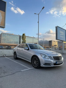 Обява за продажба на Mercedes-Benz E 220 ~15 228 лв. - изображение 2