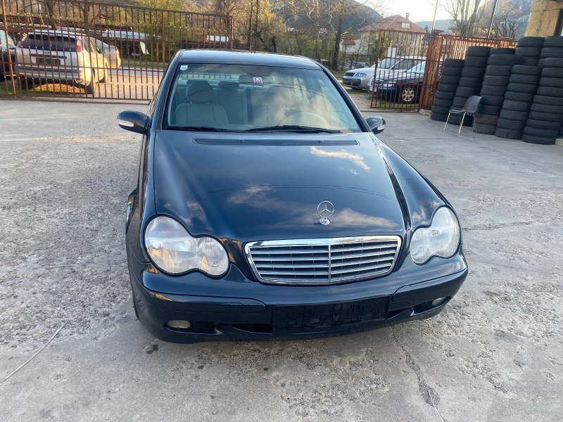 Mercedes-Benz C 220 CDI avtomat , снимка 3 - Автомобили и джипове - 40338905