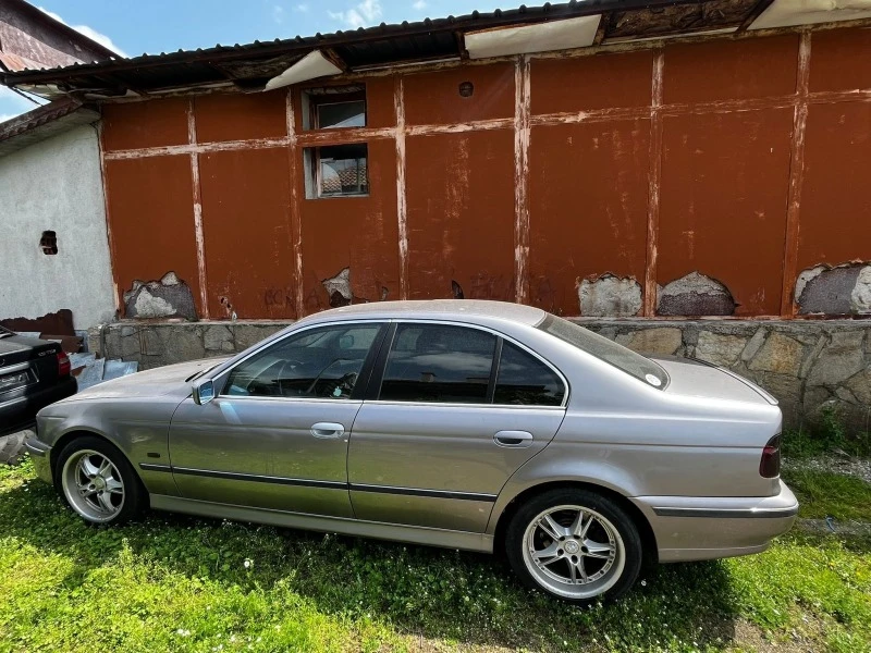 BMW 525 За Части ИЛИ ЦЯЛА, снимка 1 - Автомобили и джипове - 47057497