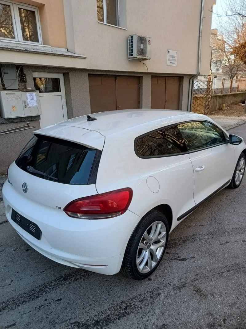 VW Scirocco 1.4 TSI, снимка 3 - Автомобили и джипове - 48517940