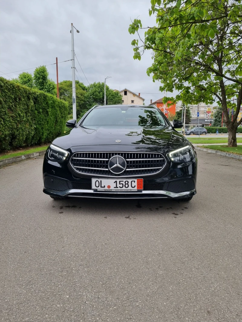 Mercedes-Benz E 200, снимка 1 - Автомобили и джипове - 48747983