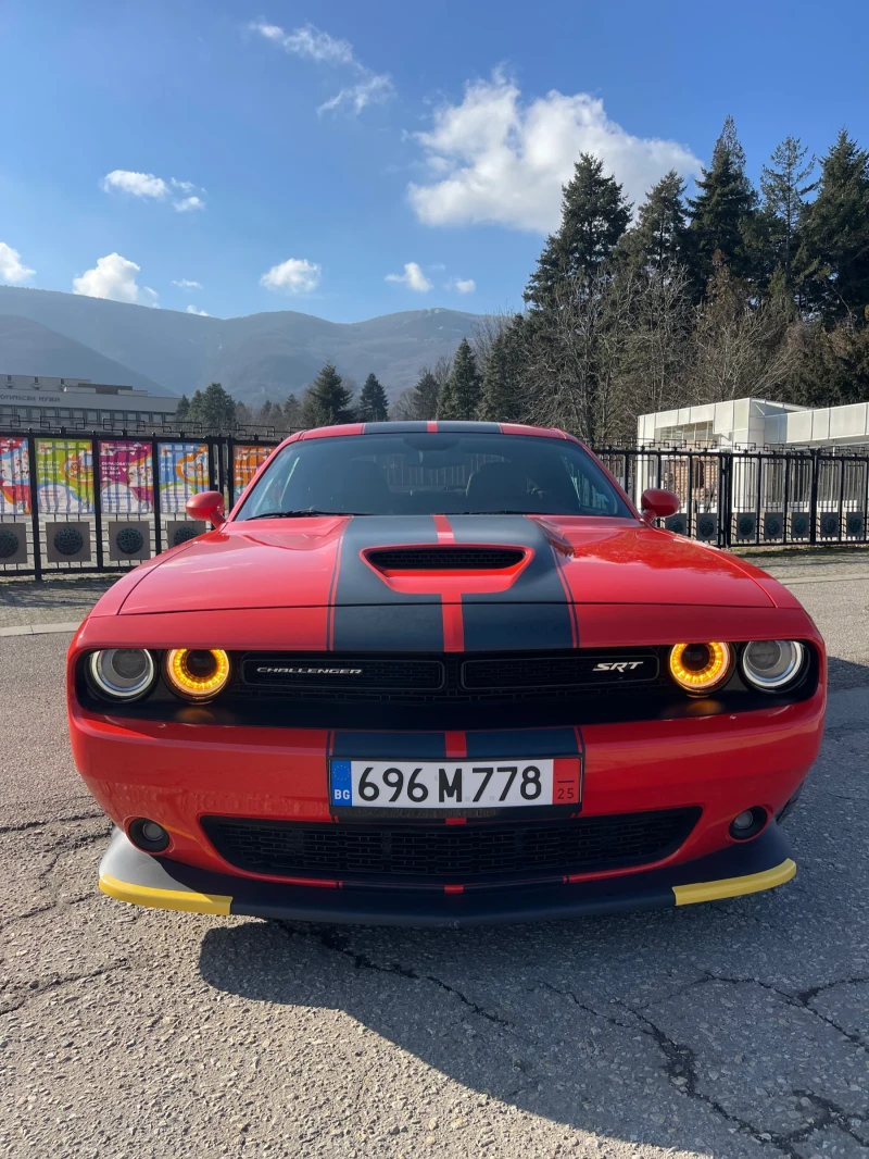 Dodge Challenger SRT 392 6.4 Hemi, снимка 3 - Автомобили и джипове - 48921500