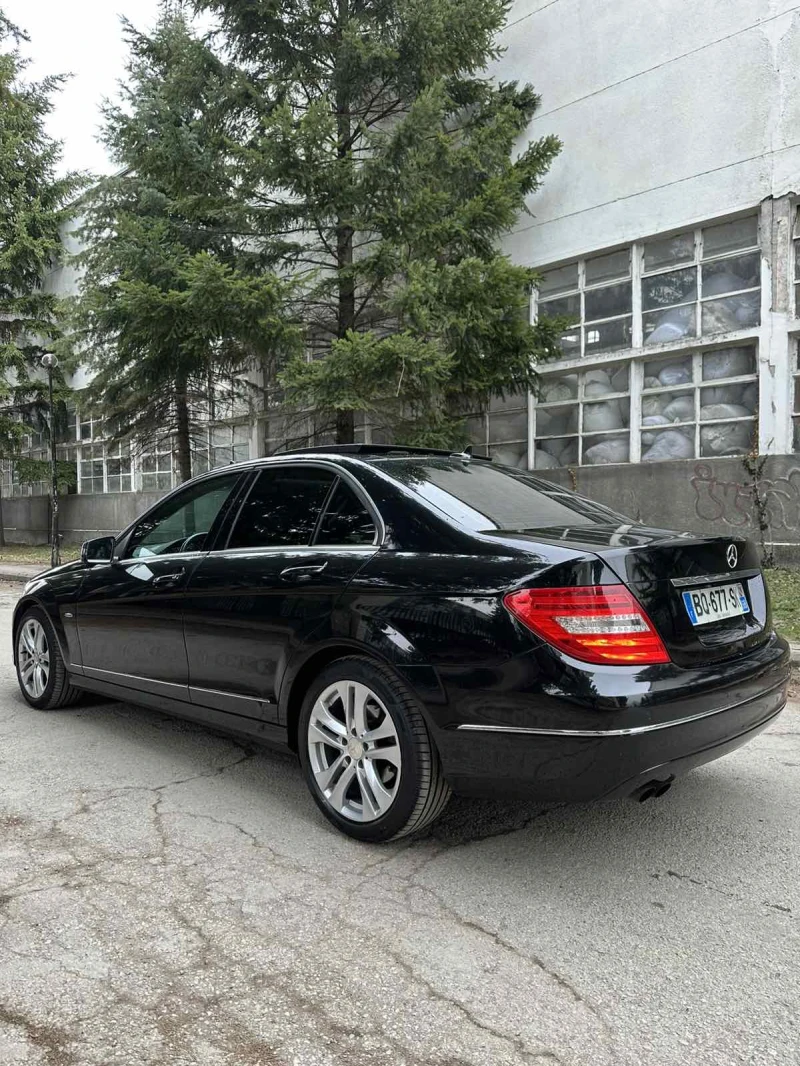 Mercedes-Benz C 220 220 AVANTGARDE, снимка 4 - Автомобили и джипове - 49146125