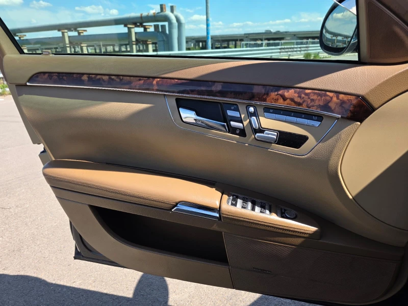 Mercedes-Benz S 320, снимка 6 - Автомобили и джипове - 52116291