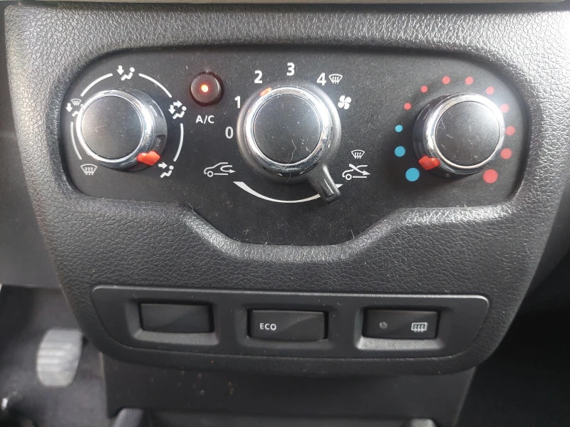 Dacia Dokker 1, 6i 82ps LPG BRC, снимка 12 - Автомобили и джипове - 51043841