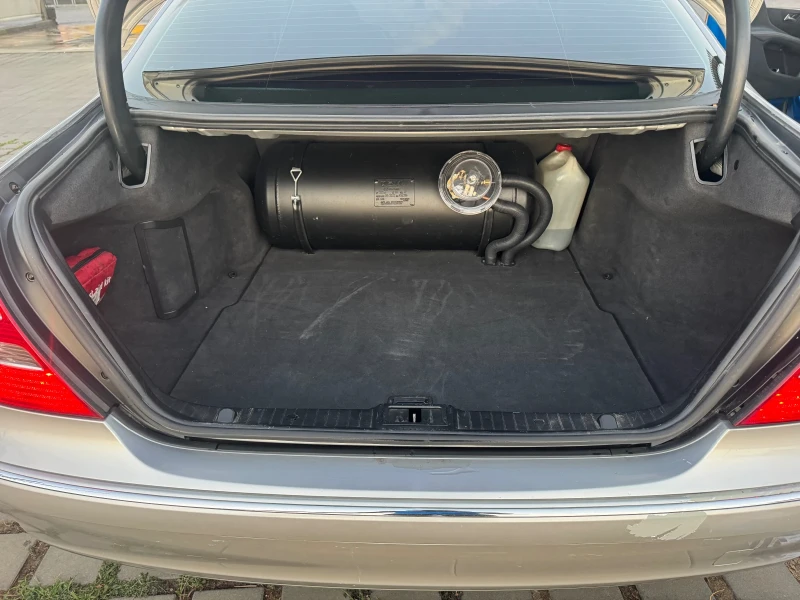 Mercedes-Benz E 240 W211 Elegance, LPG, V6 177 hp, снимка 5 - Автомобили и джипове - 52550436