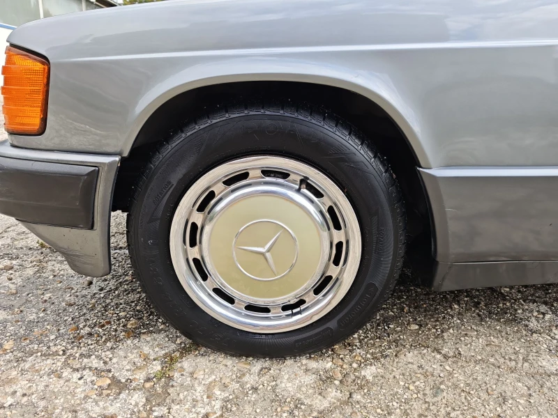 Mercedes-Benz 190, снимка 16 - Автомобили и джипове - 52018249