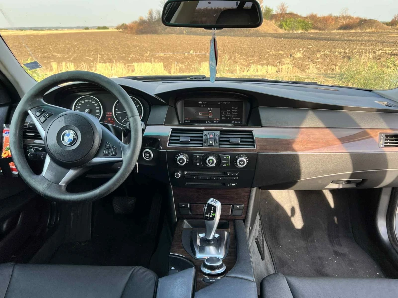 BMW 530 E60 FaceLift, снимка 8 - Автомобили и джипове - 52568422