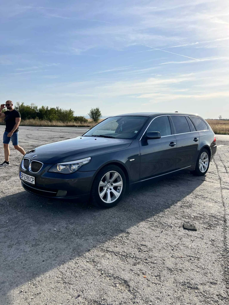 BMW 530 E60 FaceLift, снимка 3 - Автомобили и джипове - 52568422