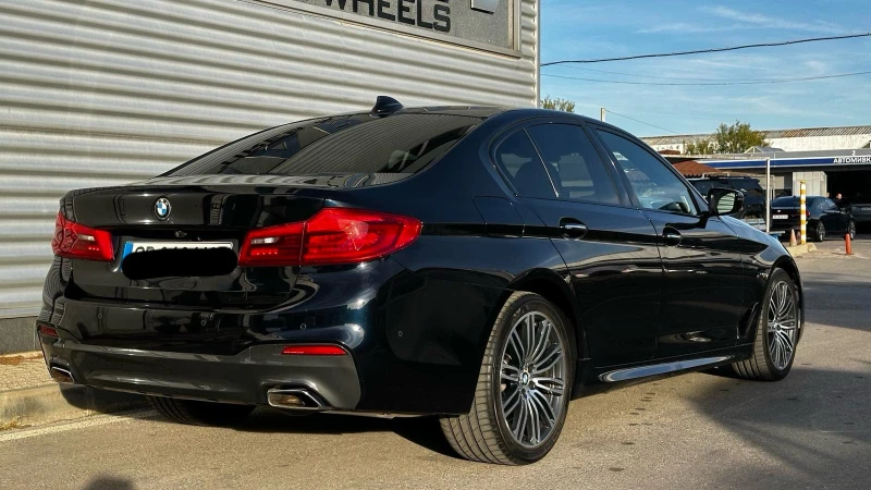 BMW 530 530d xDrive M Sport, снимка 3 - Автомобили и джипове - 52245905
