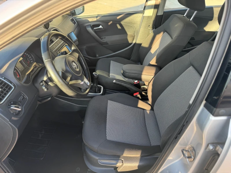 VW Polo 1.2 TDI bluemotion, снимка 4 - Автомобили и джипове - 52698455