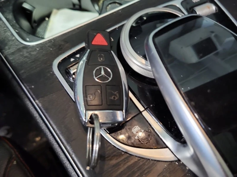 Mercedes-Benz C 450 AMG * CARFAX * ФИНАНСИРАНЕ , снимка 8 - Автомобили и джипове - 52820079