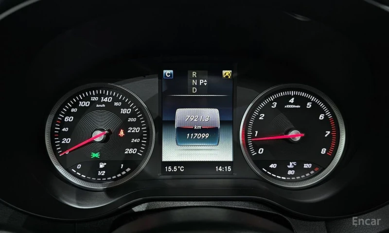 Mercedes-Benz C 200, снимка 8 - Автомобили и джипове - 52840437