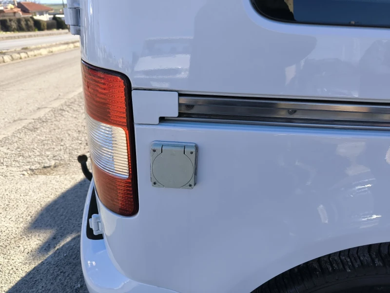 VW Caddy 1.9TDI, снимка 12 - Автомобили и джипове - 52954596