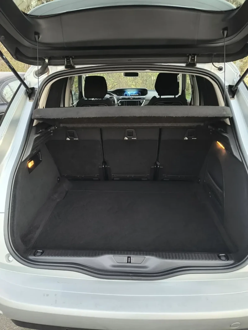 Citroen C4 Picasso, снимка 10 - Автомобили и джипове - 52972990
