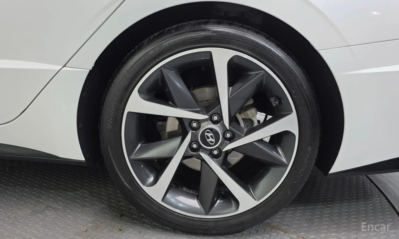 Hyundai Sonata, снимка 5 - Автомобили и джипове - 53179717