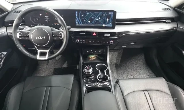 Kia K5 LPG * ОБДУХВАНЕ * КАМЕРА * 2 КЛЮЧА * LED * , снимка 6 - Автомобили и джипове - 55392901