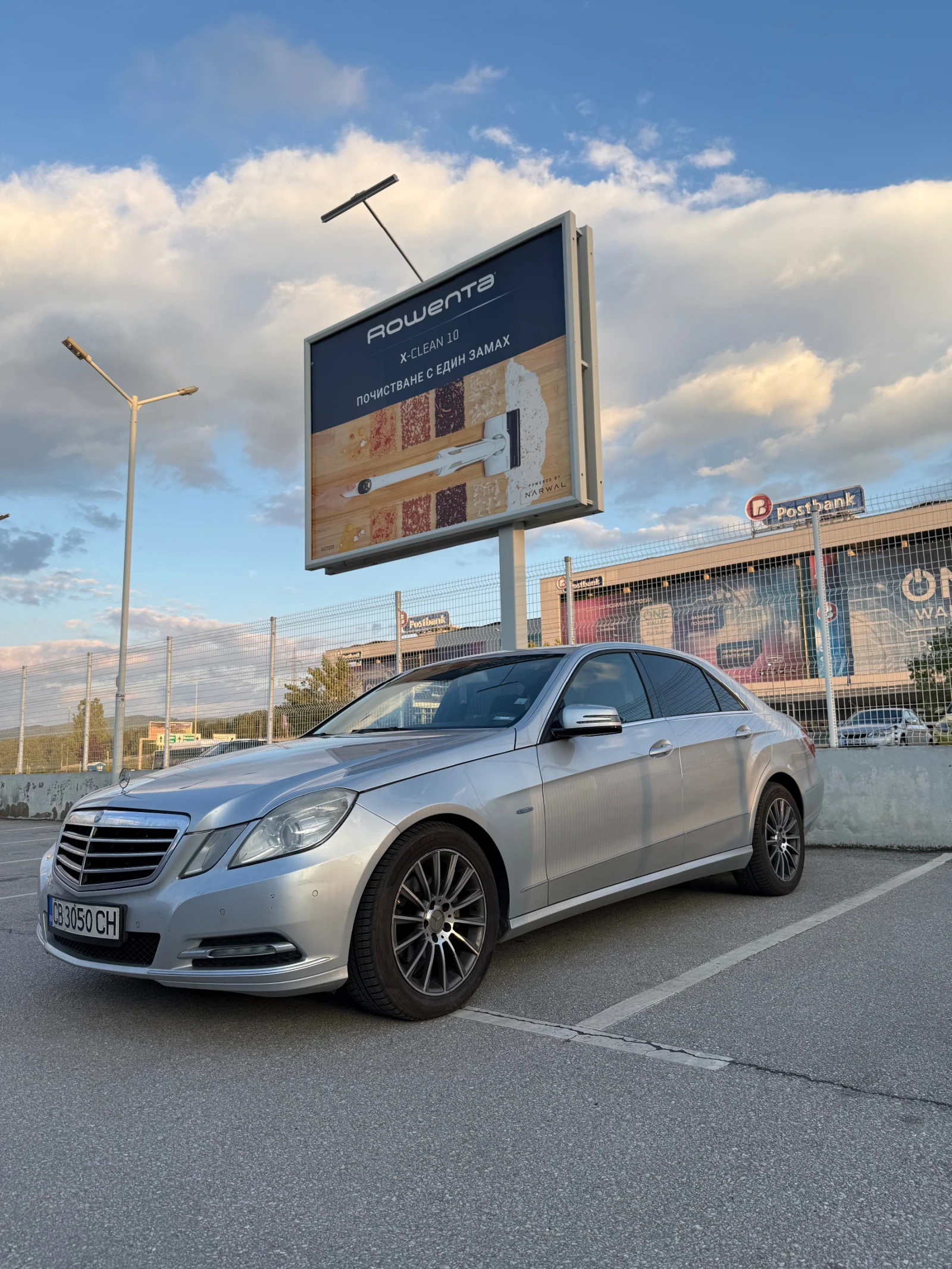 Mercedes-Benz E 220  - изображение 2