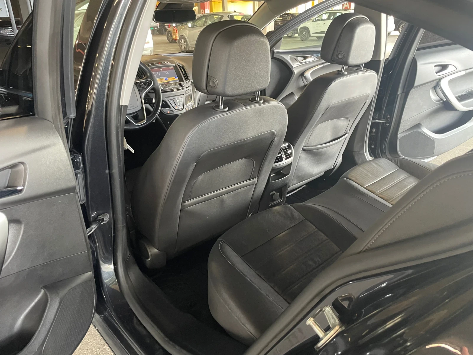 Opel Insignia  - изображение 5