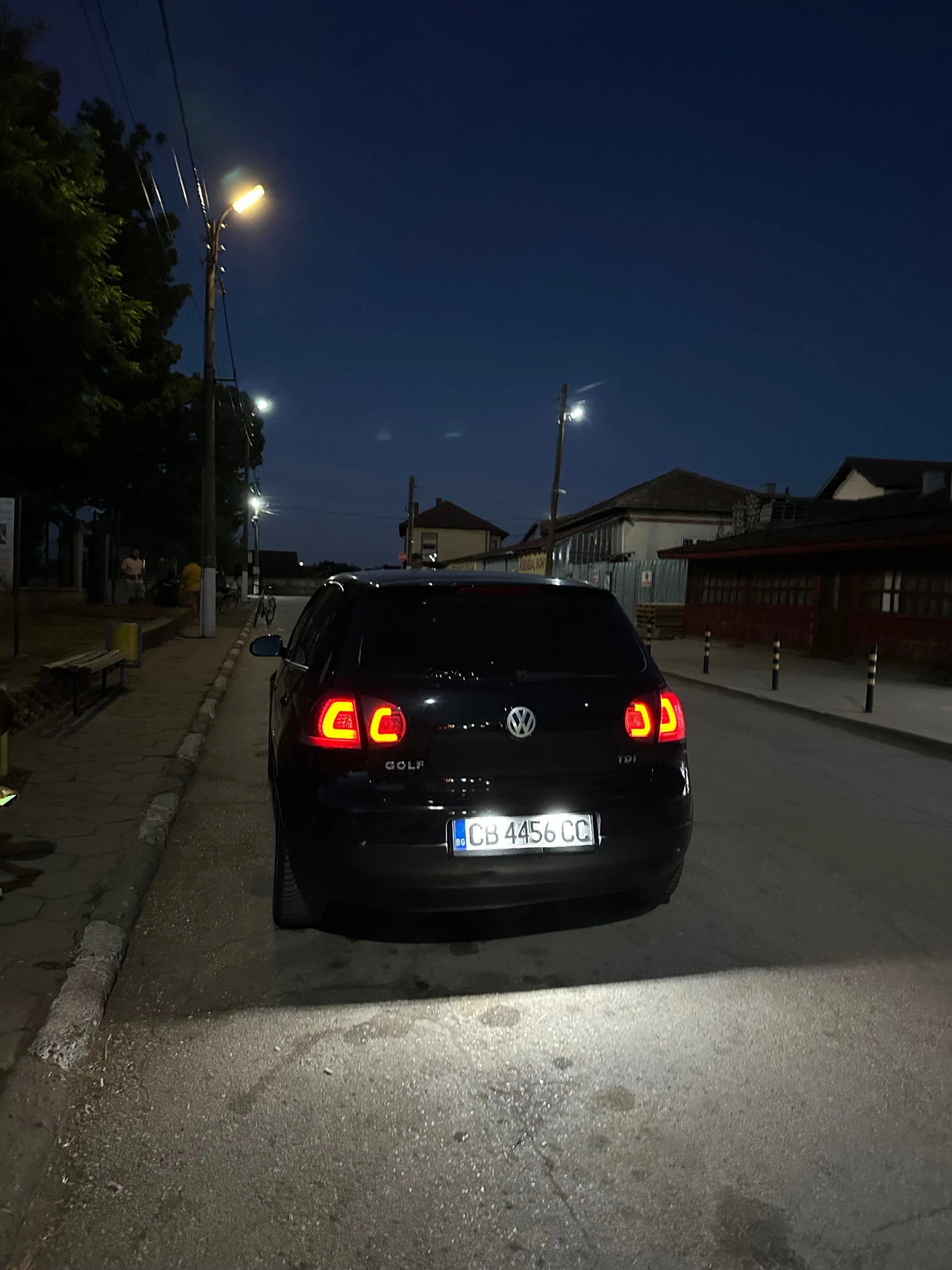 VW Golf 1.6 Газ-бензин - изображение 7