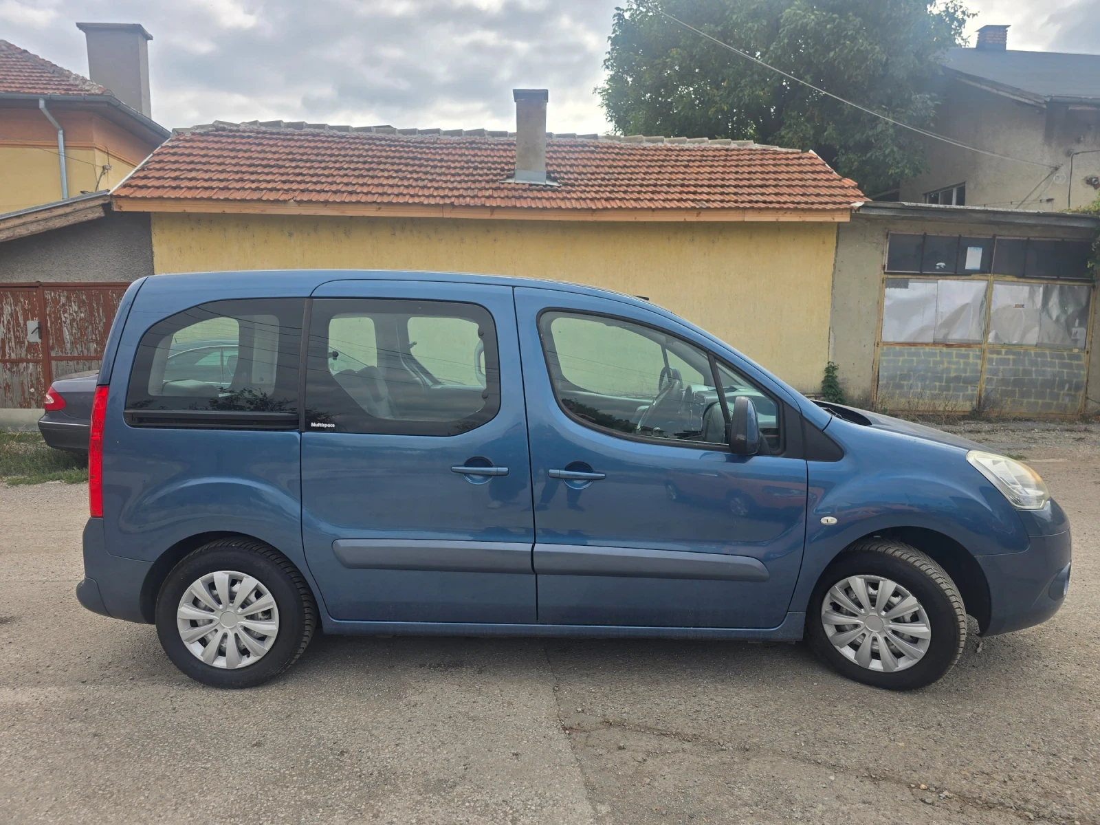 Citroen Berlingo 1.6i GERMANY  - изображение 8