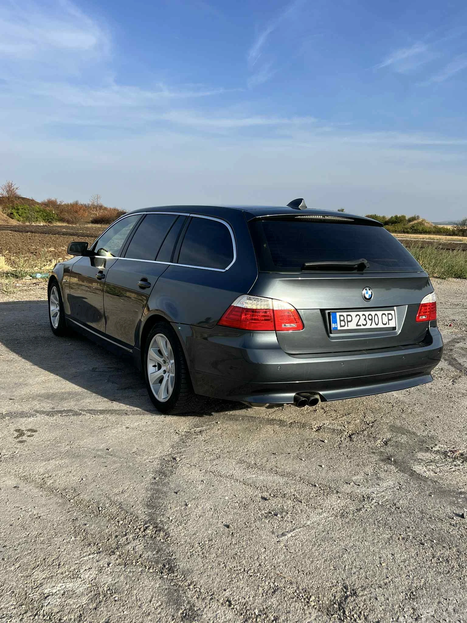 BMW 530 E60 FaceLift - изображение 4