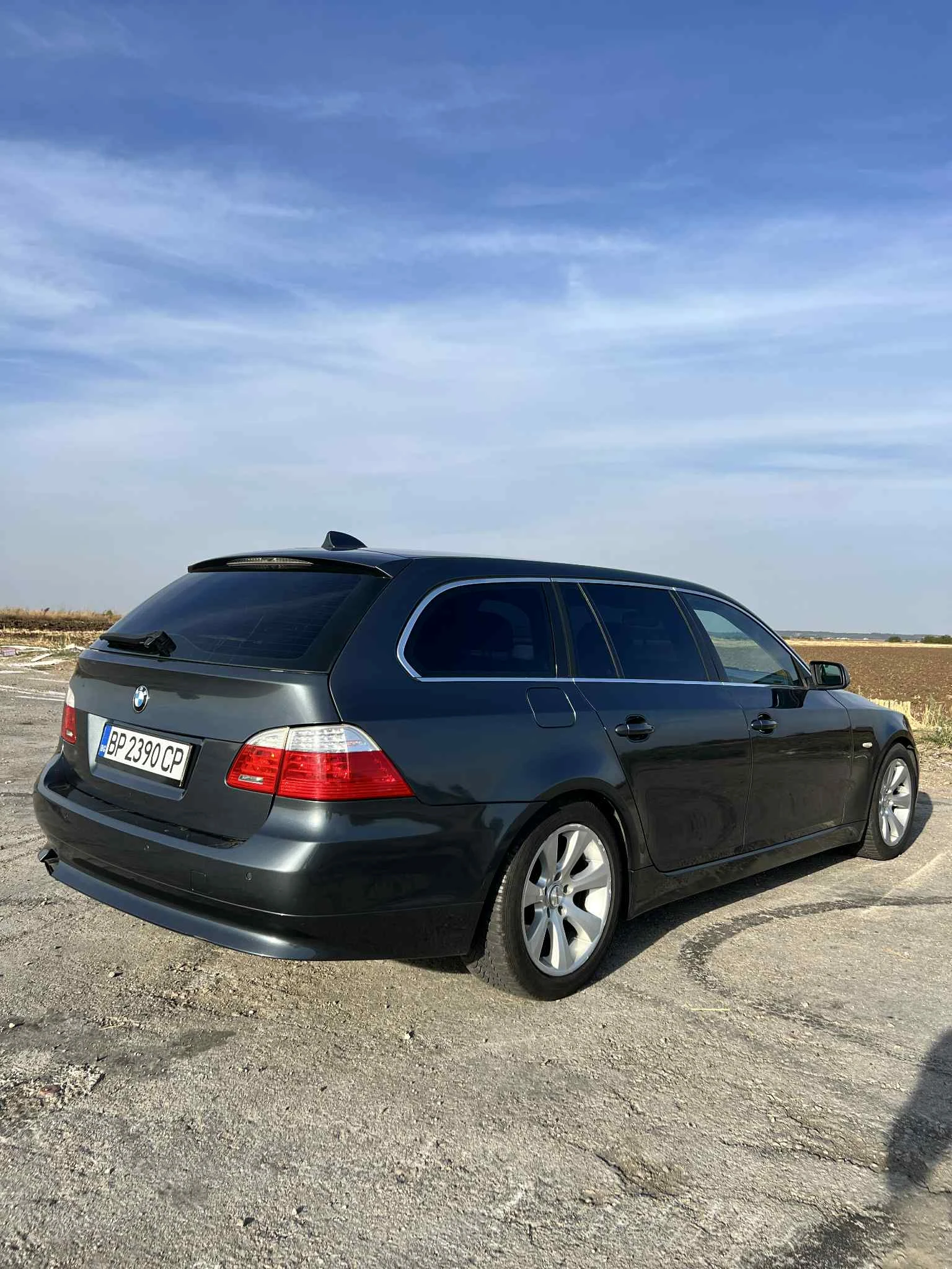 BMW 530 E60 FaceLift - изображение 6