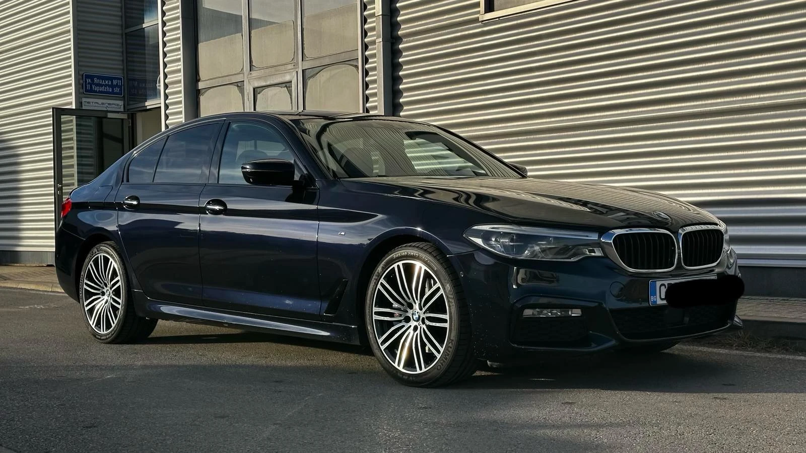 BMW 530 530d xDrive M Sport - изображение 2