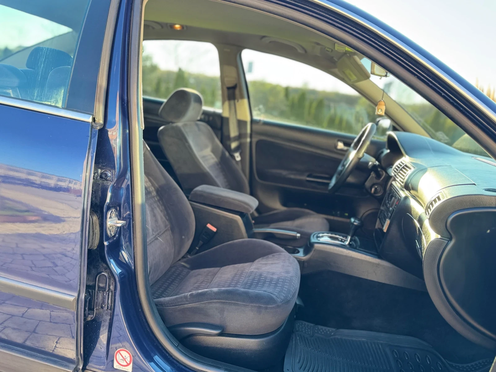 VW Passat  - изображение 10