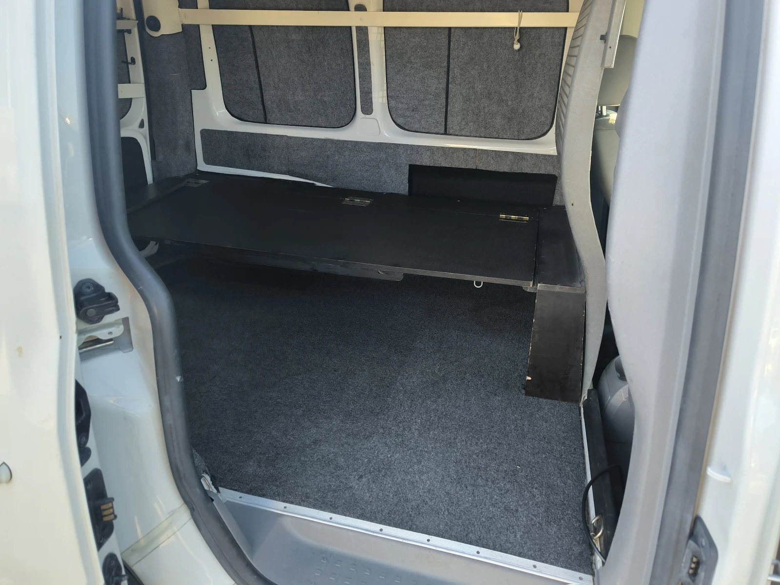 VW Caddy 1.9TDI - изображение 9