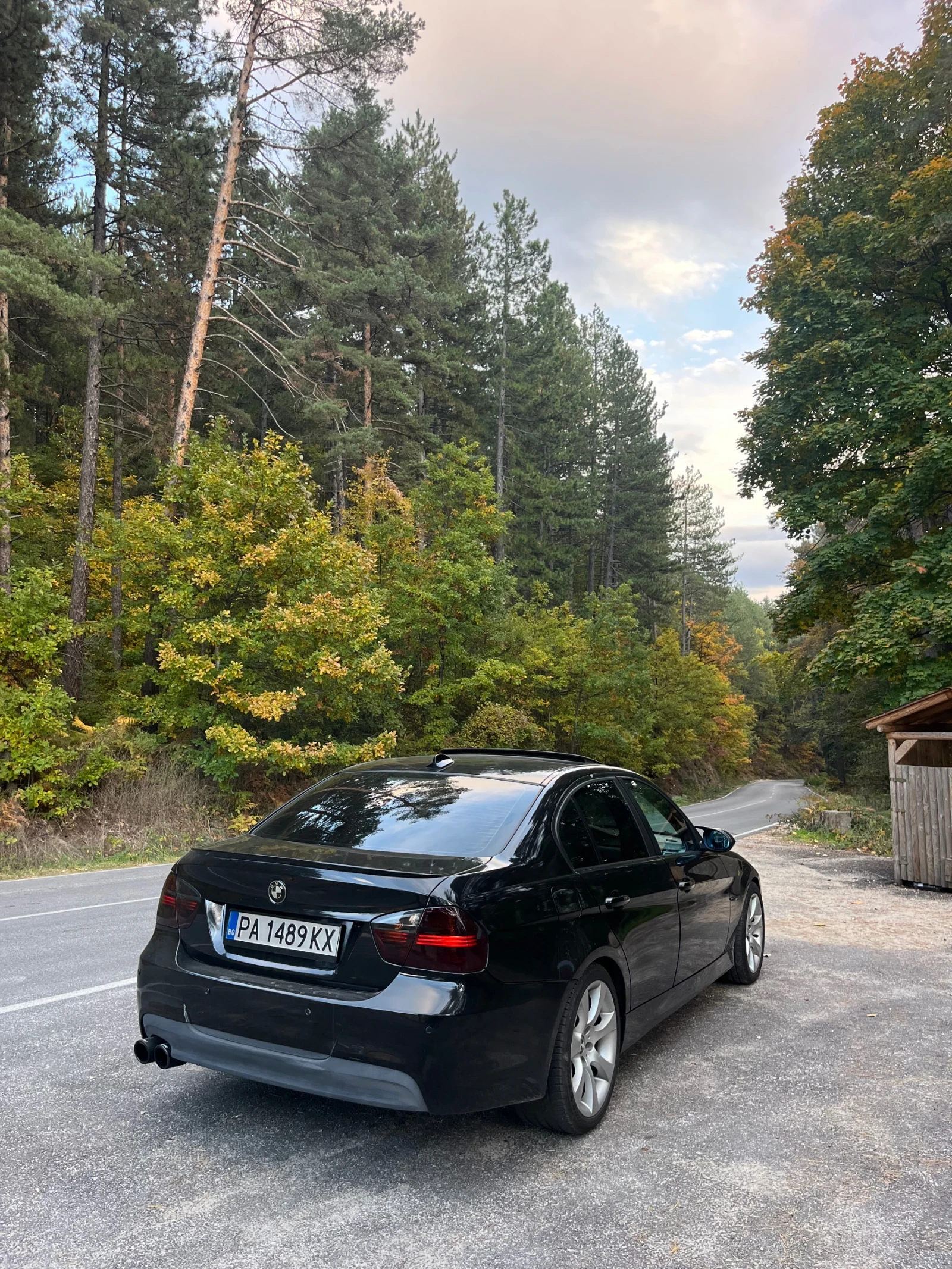 BMW 320  - изображение 2