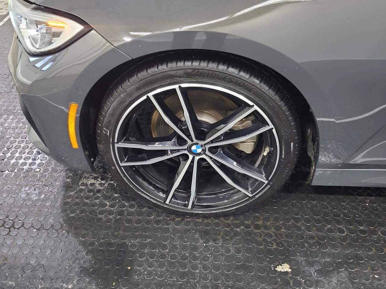 BMW 330 * M PACK* 360CAM* DISTRONIC* PANO*  - изображение 6