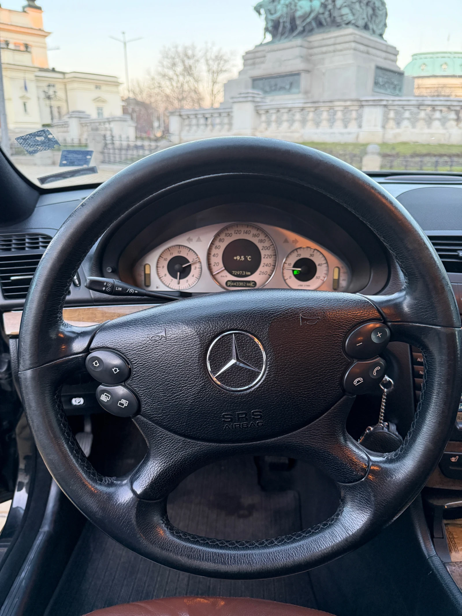 Mercedes-Benz E 280 E 280 190hp 7G - изображение 2